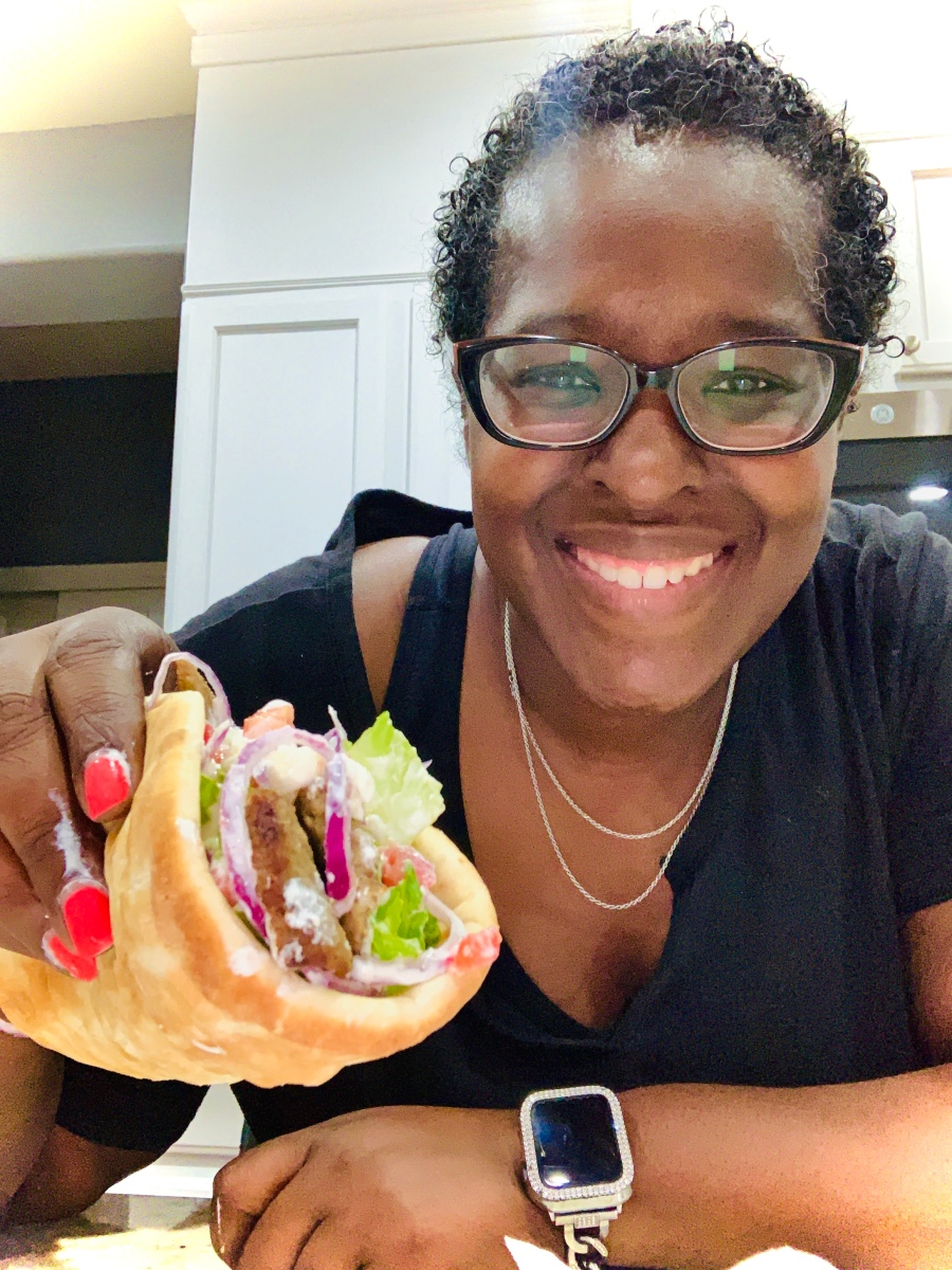 Quick and Easy Weeknight Dinner Gyro Recipe for Families